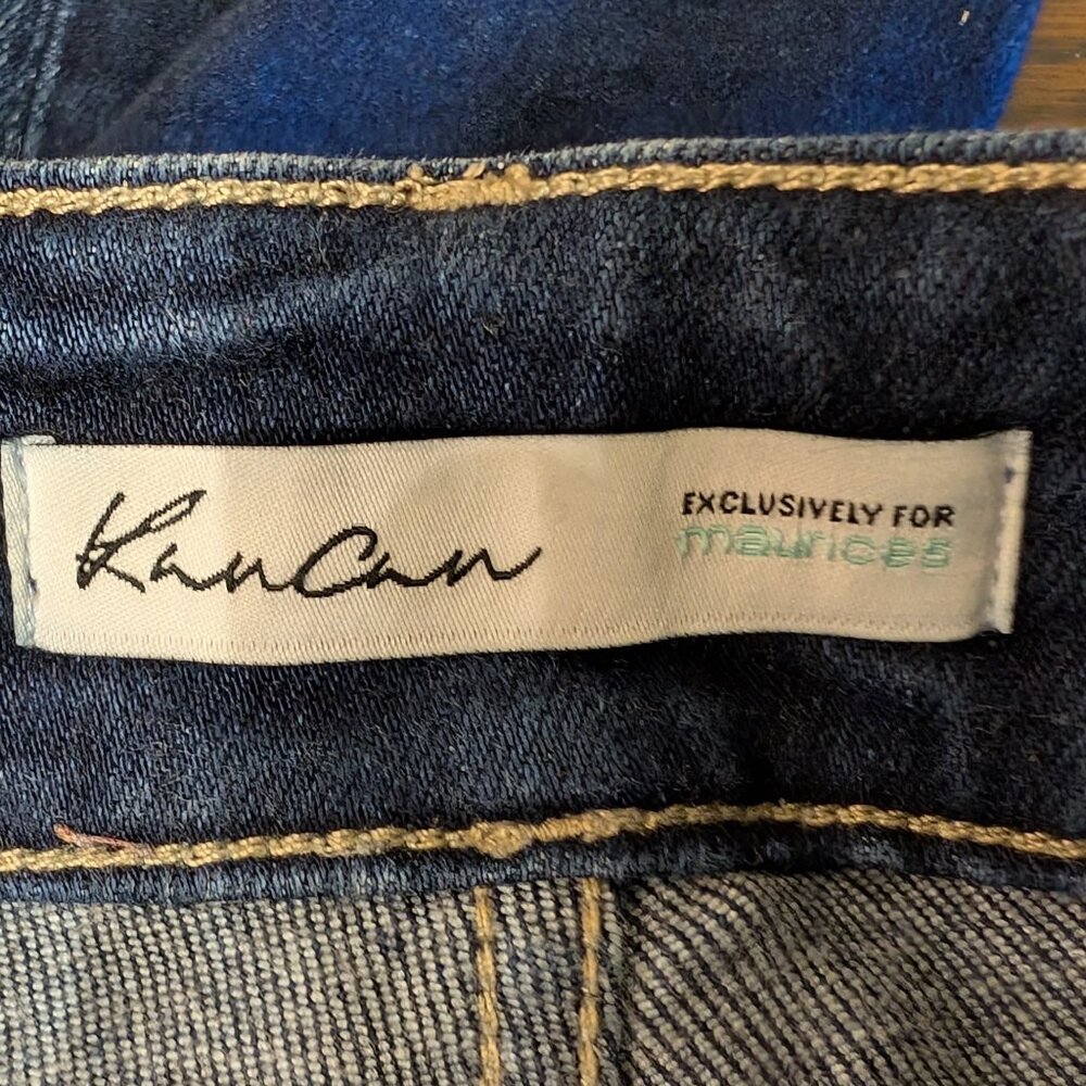KanCan Jean High Rise Ripped Cropped Size 24 - Picture 12 of 15